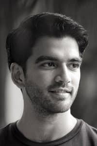 Danesh Razvi in Blind