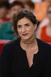 Emmanuelle Galabru in Méfions-nous des honnêtes gens !
