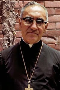Óscar Arnulfo Romero in Sembrando la esperanza