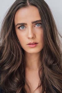 Julia Tomasone in Super Icyclone