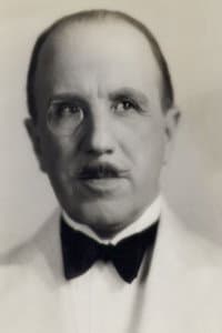 Arthur Hoyt in Goldie Gets Along