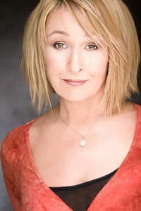 Tasha Simms in Free Willy 3: De Redding