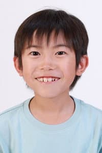Hinata Arata in Threads of Blue