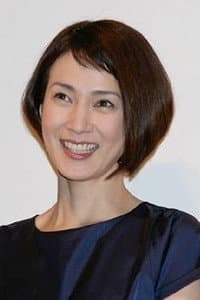 Narumi Yasuda in HOME 愛しの座敷わらし