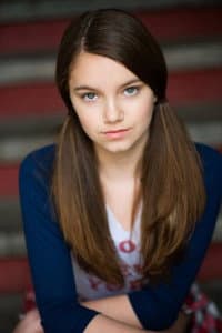 Mia Komsky in Pals