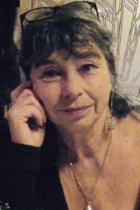 Evelyne Istria in Quand tu seras grand