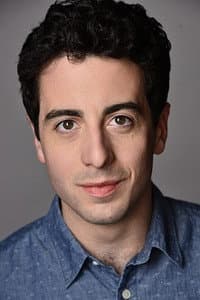 Austin Rogers in Ace Ventura Jr: Pet Detective
