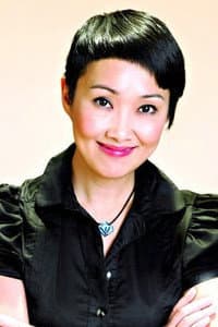 Olivia Yan in Bad Acting
