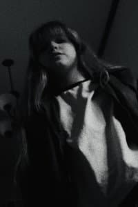 Kate Chisholm in Molly & Lizzie