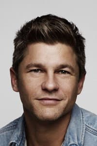 David Burtka in Cicada