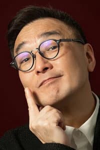 Matt Chow Hoi-Kwong in 豐胸秘Cup
