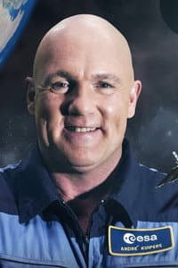 André Kuipers in De Onbekende Soldaat: Erik Hazelhoff Roelfzema