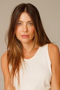 Natália Curvelo in Tração