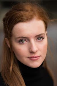 Hannah Onslow in Unicorns
