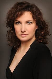 Marta Belaustegui in Cuestión de suerte