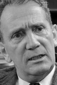 Roger Leenhardt in Une femme mariée: Suite de fragments d'un film tourné en 1964