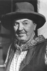 Horace Murphy in Last of the Warrens