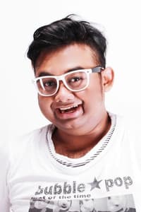 Rafi Cinoun in Ayah, Mengapa Aku Berbeda?