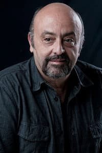 Jesús Castejón in Siete mesas de billar francés
