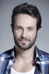 Fernando Pavão in 3 Cortes