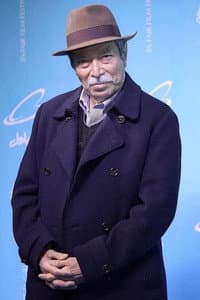 Ali Nasirian in A Prize
