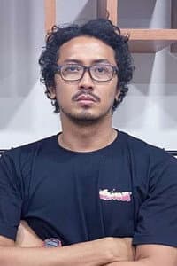 Gilang Bhaskara in Suka Duka Tawa
