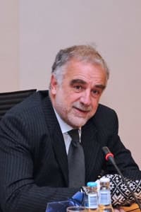 Luis Moreno Ocampo in War and Justice