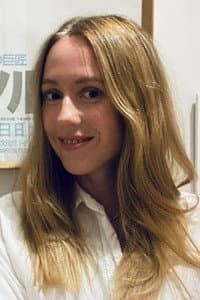 Emma Juel Justesen in Vikaren