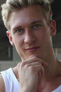 Martin Walde in Cornerstorys
