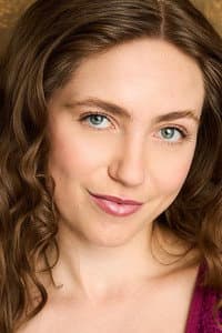 Alyssa Heyer in Call Earl