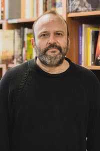 Juan Cavestany in Madrid, int.