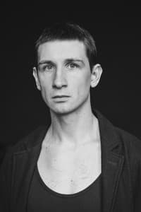 Mateusz Korsak in Nigdy nie znikasz