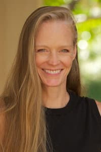 Suzy Amis in Deepsea Challenge 3D