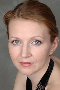 Anna Glazkova in Развод. Фильм первый
