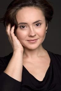 Natalya Rassiyeva in Орёл и решка