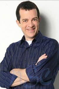 Adriano Paixão in A Menininha