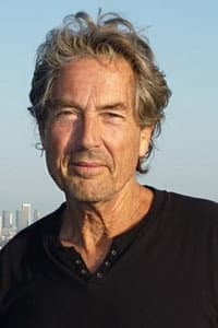Barry Sattels in Body of Night