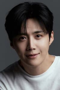 Kim Seon-ho in The Tyrant