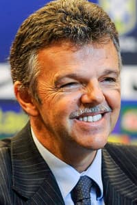 Gilmar Rinaldi in Tetra: Acreditar de Novo