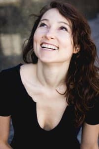Janina Elkin in Subject 101