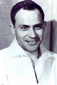 José Luis Ozores in La chica del barrio