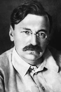 Vyacheslav Menzhinsky in Les Bourreaux de Staline : Katyn, 1940