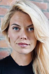 Anna Stokholm in Alle for Fire