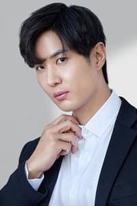 Kim Ji-seok in 키스 식스 센스