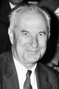 Gaston Defferre in Le Désirable et le Sublime