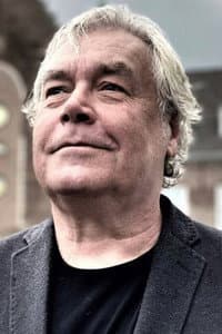 Bart van Poppel in The Analogues - Sgt. Pepper's Lonely Hearts Club Band - 50 Years Later