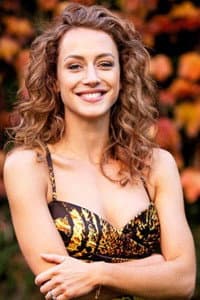 Isabella Giovinazzo in Home And Away - An Eye for an Eye