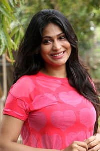 Vijayalakshmi Agathiyan in Vennila Veedu