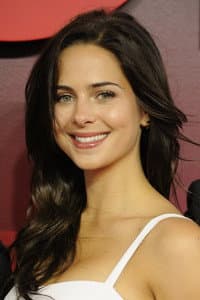 Holly Deveaux in Polarized