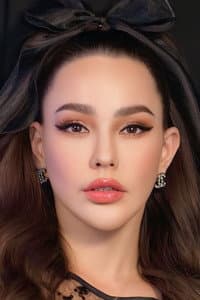 Vichuda Pindum in รักจับใจ The Romantic Musical